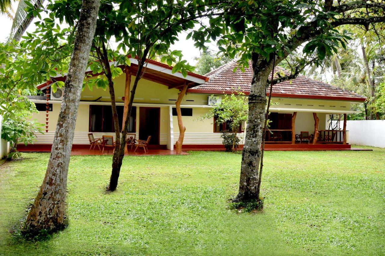 Villa Polhena Matara Exteriör bild